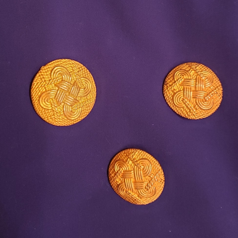 Large Vintage Chanel Buttons in Gold